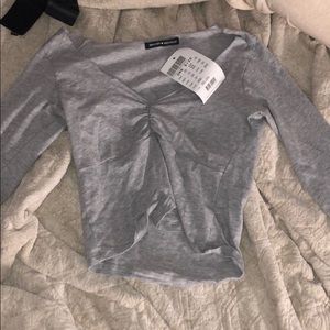BRAND NEW Brandy Melville Long Sleeved Crop Top